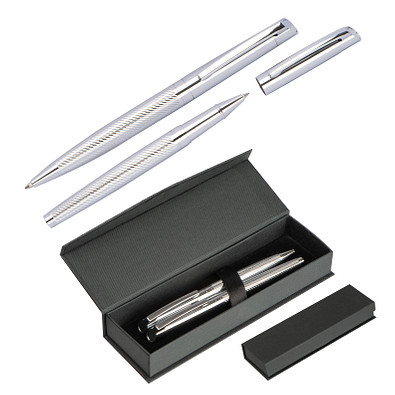 Schreibgeräteset aus Metall , grau