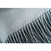 SMOOTH. Decke aus 100% Acryl mit einem Band für Personalisierungskarte (270 g/m²), Grau
